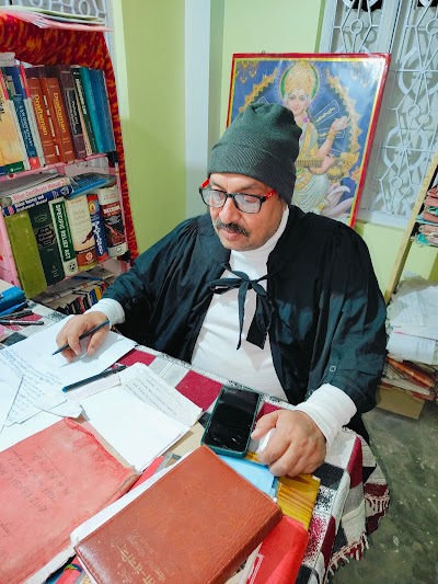 ADVOX39OITN6_Dhirendra_Prasad_Advocate_ChIJEfPHl3Ab8jkRw2VxO1YroPE_1