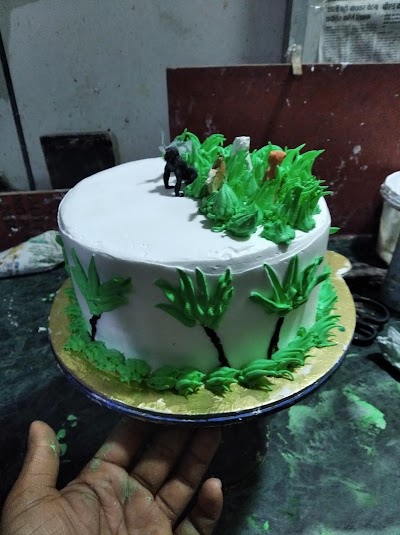 BAKE5W6B2WLE_Raju_Bakery_ChIJPwsBcKCL7TkRnkxg7qmEHlo_5