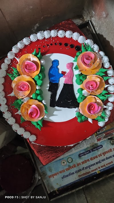 BAKEECYN9DMH_DINESH_BAKERY_ChIJaVcFqEgF8jkRYhHfIu-FWXo_2