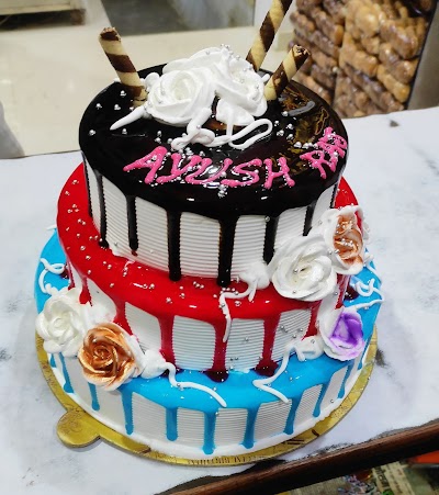 BAKEECYN9DMH_DINESH_BAKERY_ChIJaVcFqEgF8jkRYhHfIu-FWXo_7