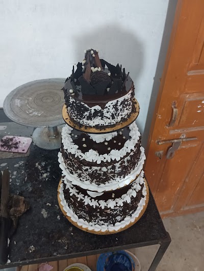 BAKEYBJUF5FT_Cake__N__Bake_ChIJoaWbPQAT8jkRDNnYFkAaeqU_2