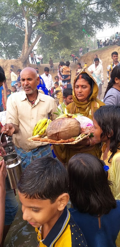 CARP625BGYMC_Kanchan_Sharma_carpenter_ChIJzy7v0iiL8TkROBeLoUdKX_A_3