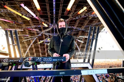 COFF0Q6GRABS_Kunal_Tea_Cafe_ChIJE-oFdeIR8jkR5ywt-cJpunE_8