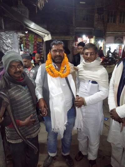 COFFP1A6TL4M_Ganauri_Lassi___Tea_With_cold_drink_ChIJKYuRinkb8jkRcy70fPGO0Ts_5