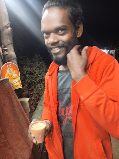 COFFU00699Y6_Lakhisarai_by_pass_tea_stall_ChIJeb-RLAA98jkR8pAWfO9RjnU_2