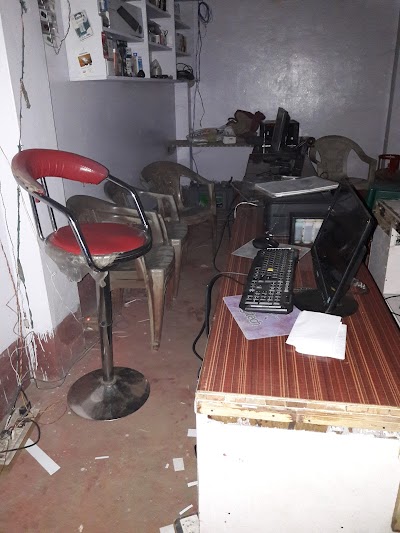 COFFUQZ651XJ_Ashwanicafe_ChIJ-2Yw4oQf8jkREmIVp6UzmpA_4