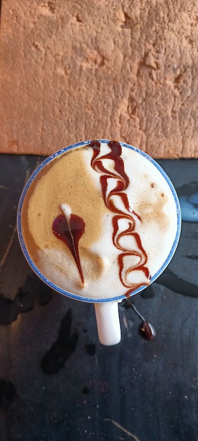 COFFXDMK1FZC_The_Musafir_Cafe_ChIJ4WQ9MGQb8jkRKb5kF5NzNbE_4