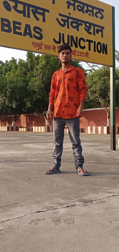 COFFXIT93GF3_GAUTAM_ONLINE_CENTRE_ChIJb2vVR6A98jkRck0Jw4MmDtg_2