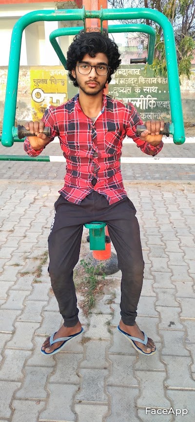 COLL0B3ND12L_Manish_Kumar_ChIJ94WBcf_z8TkRytZHeaXAKPw_4