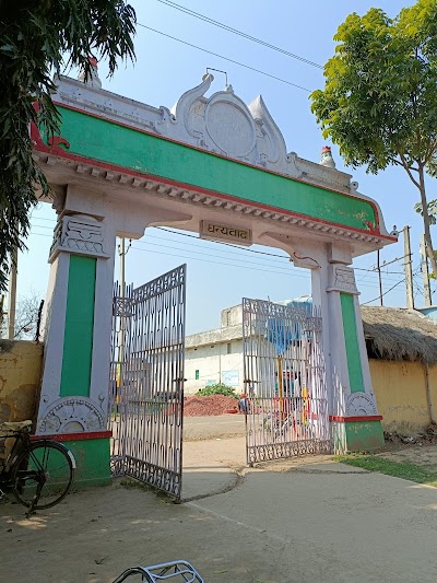 COLLRAA1107B_C.N.B_College_ChIJ1XZgyLBD8jkRaiuNnKnECtQ_2