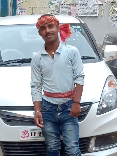 COLLXIZJX9WQ_R_Lal_College_Play_Ground_ChIJqfJQiXI98jkR6Tt7HeiYuN0_2