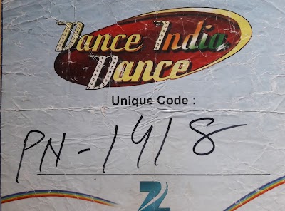 DANCE8BVNRCM_Sunny_Dance_Class_ChIJk10NTc3t8TkROlzonxqBZMk_7