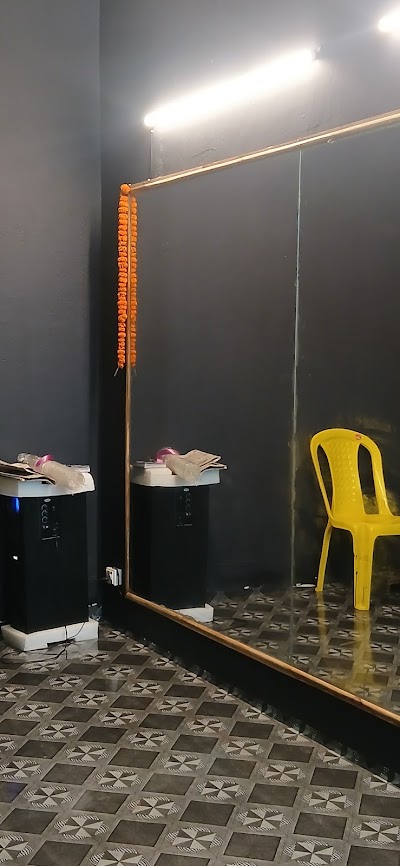 DANCEN9W9262_LET_S_DANCE_AA_COMPANY_ChIJ-002f0UF8jkR2Aosg7zr2lU_4