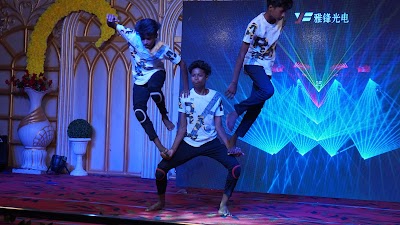 DANCEU11T6HW_Ragavi_Dance_academy_jamui_ChIJ4ae1bLor8jkRNSPi_uDxQN0_2