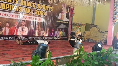 DANCEU11T6HW_Ragavi_Dance_academy_jamui_ChIJ4ae1bLor8jkRNSPi_uDxQN0_3