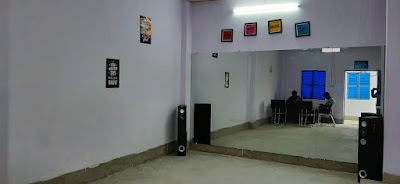 DANCEW4TPMVK_Dance_ki_Pathshala_ChIJHSrWoOYb8jkRI5Gcbr_gOLY_3