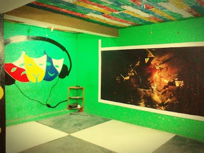 DANCEWDKFX4V_Megamix_Dance_School_2_ChIJ46027rEj8jkRN4UQvBOz2kM_1