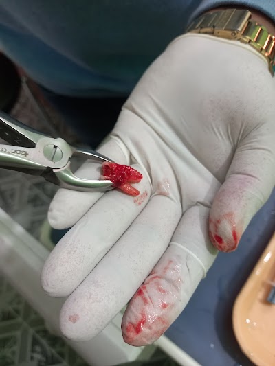 DENT6Y6Q7TSO_Shakuntala_Dental_Care_ChIJtaj6u_k98jkRMKR6sN3CmgY_3