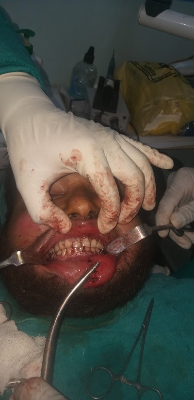 DENTN6O1044G_Dr_Prem_Kumar_ChIJjU_XazAb8jkRtqwrxxJ6bMk_9