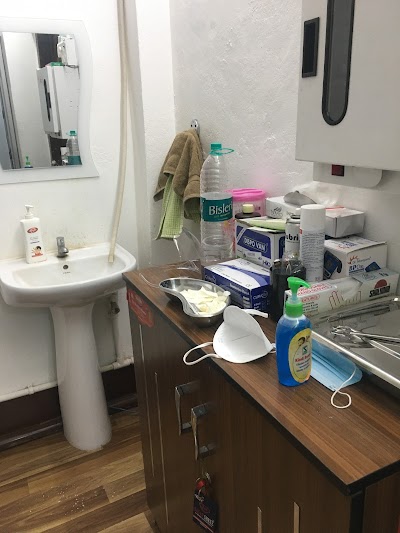 DENTPO91CC3V_Usha_Dental_Clinic_ChIJsTGk079t8jkRZgRfEKAQolE_5