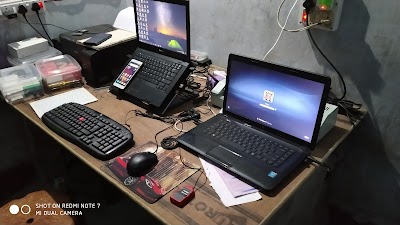 ELEC7ZN6VIEW_RAMJI_KUMAR_CSC_CENTER_ChIJyyozoX4l8jkRsIPdOnN1cXs_8