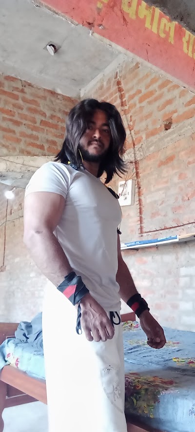 GYM2DA9KI879_Commando_bhai_dilshad_ChIJOy1yavRP8jkR8JdD3xHpOg4_3