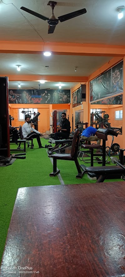 GYM3ZAQV202K_FITNESS_GYM_SIKANDRA_ChIJ91m3ZUIx8jkRiRoZVi4SK2A_1