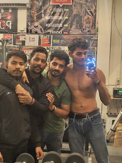 GYMBHBPVN02L_Global_Fitness_Gym_-_Lakhisarai_ChIJmZ1Z-84j8jkRAciZbHHZD0A_3