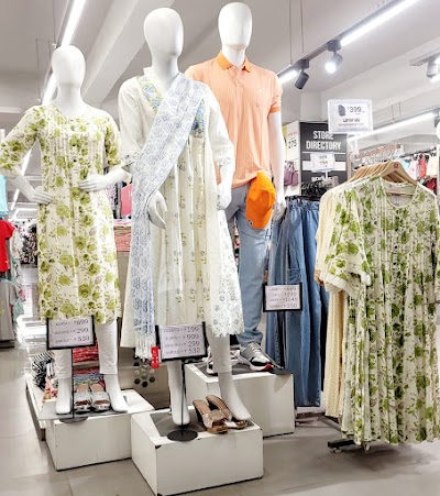 GYMF2BA84K7E_V-Mart_-_Begusarai_ChIJ5UJG7Sob8jkRVyKN7iWhwmc_4