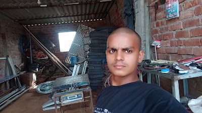 GYMG7FKNR9CS_kanishk_raj_workshop_7024_ChIJz0oHFwCH8TkR6_LjvdfHFkc_1