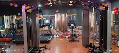 GYMJ0XWDFSHA_Spartan_gym_ChIJ7Y2HHZEb8jkRPRWnfjgEUE8_2