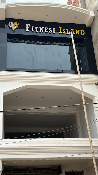 GYMPZL645N4N_FITNESS_ISLAND_GYM_ChIJR-czCNkd8jkRUIXo4-fu6cU_7
