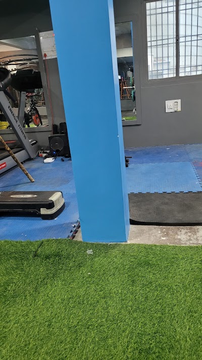 GYMUSGNIGUKU_FITNESS_FREAK_GYM_ChIJ1RWSbNIa8jkRxbWTiSw26bs_6