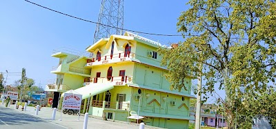 LAUNDNWNNGXP_Hotel_Shraddha_ChIJ1wSMaeEp8jkRFgBfn4SGBe0_6