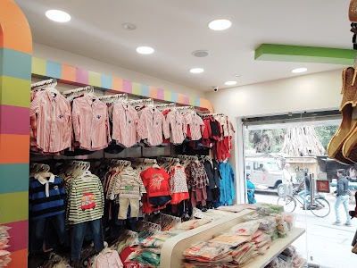 LAUNNBZYS7EA_Firstcry.com_Store_Begusarai_Kalimandir_Road_ChIJCclSk4Ab8jkRijWlUgpi6O8_9