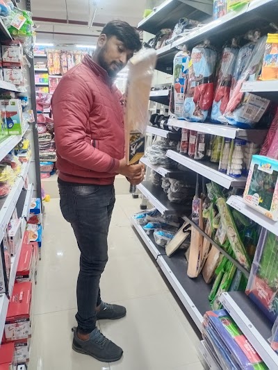 LAUNZ9HZ9WLN_Vishal_mega_mart_ChIJo-faY8sa8jkREHFAdKSpbBw_8