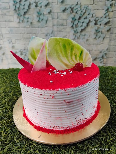 MANFNW6W5MLS_The_Celebration_Store_Live_Cake_Shop_ChIJRZqsPYAX8jkR2gAMKngDWHw_5