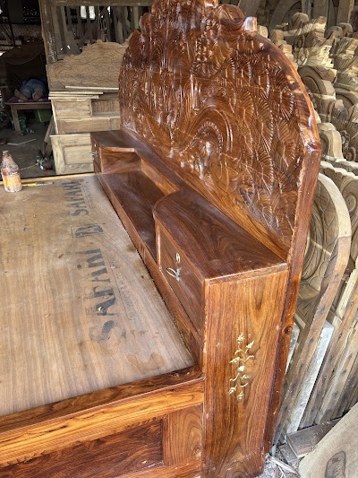 MANFZ2JRPOFY_Nitish_furniture_house_ChIJRYf_5XE98jkR0IBuf3p7isU_4