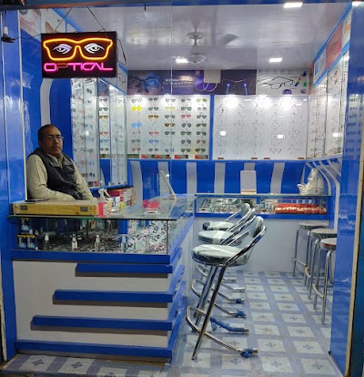 OPT1KP34YDMK_Famous_Optical_ChIJoRb1P7kb8jkR6CQeHXYbzR8_8