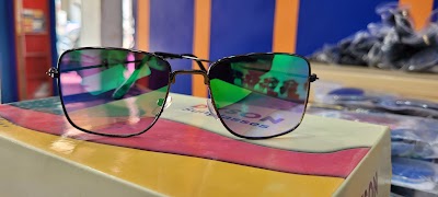 OPT3DFFHV6W1_Diamond_Optical_ChIJ4fRqN7kb8jkRJOY0RJZvFhA_3