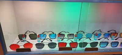 OPT3DFFHV6W1_Diamond_Optical_ChIJ4fRqN7kb8jkRJOY0RJZvFhA_5