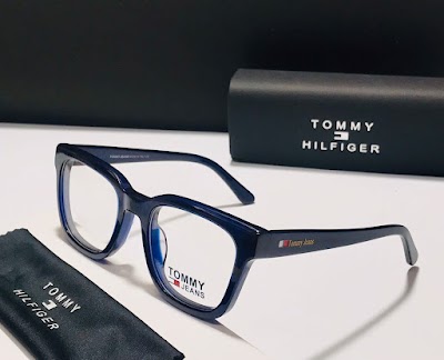 OPTKN7D6T9Y0_NAWADA_OPTICAL_ChIJv4ZfvbtJ8jkRTpcPAdT5srI_8