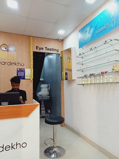 OPTX1P1NUF67_Cleardekho_Optical_ChIJG9cZdT0b8jkRQTh8c-eIYCc_8