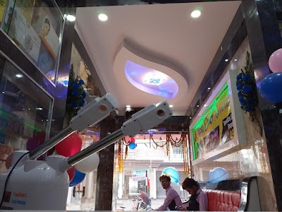 PARL14PX01SZ_Make_over_ChIJFaP_0dsb8jkR_-IAn9SXzhk_5