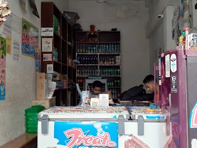 PARL5E1XN840_JOB_COMPUTER_S___ICE_CREAM_PARLOUR_ChIJv2XLlO8X8jkR6DchSxrRH68_6