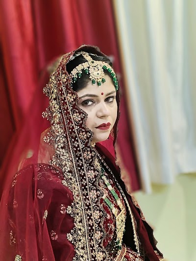 PARL5RXLSWM5_Pink_ladies_beauty_parlour_ChIJuwaeCgAb8jkRDMXvT4wLmzg_8