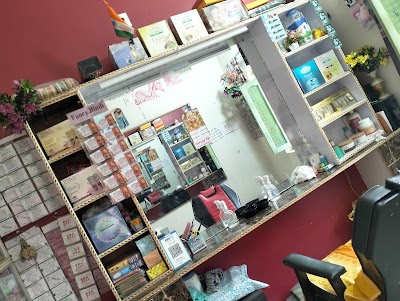 PARL6YAEIEKG_Beauty_world_ChIJtaFAHYRD8jkRfqvJUEcDMEA_3