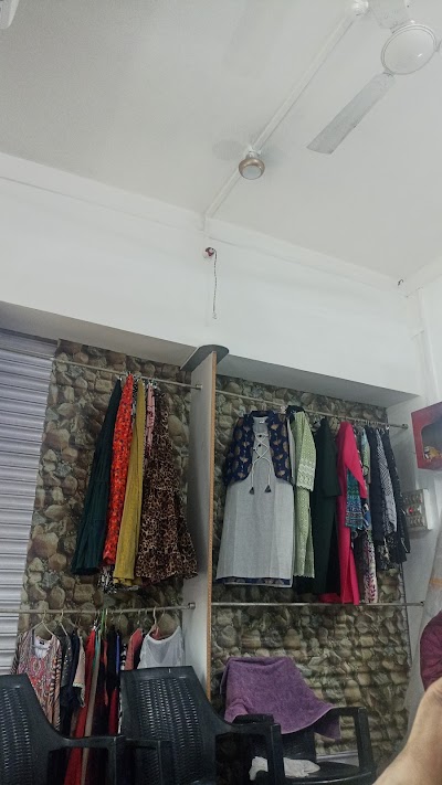 PARL82BENUCF_Arya_spa_and_beauty_parlour_ChIJD0ERNmgX8jkR_0IpNW4Niwg_10