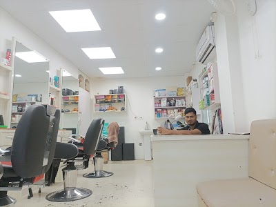 PARL8RRFV6ND_Madan_saloon__beauty_parlour_ChIJx_uDN7n38TkR8uFVG6TvFG0_6