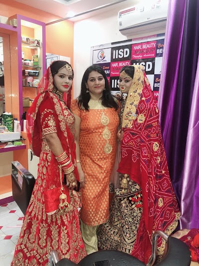 PARLBC6OJ4XM_beautyzone_ChIJAeG2PyYb8jkRjZtYNxMMlww_7